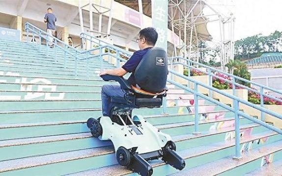 新华网科技观察丨脑机接口正“接入”生活