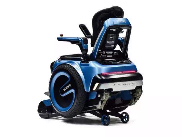 如何发展“银发经济”？全国人大代表、以岭药业董事长吴相君：在提升养老体验中拓展消费空间